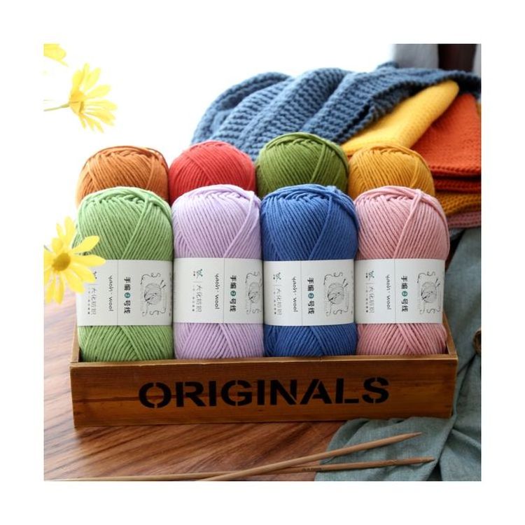 Best Selling High Quality Multi Color New Hand Woven 6 Layer 100% Acrylic Yarn For Hand Knitting