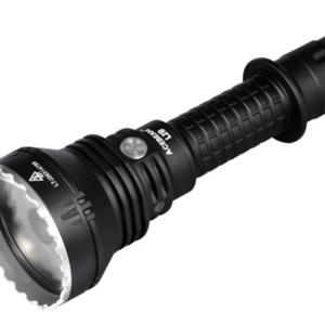 L19 1.0 Long Range hunting Flashlight with a super long distance to 1300 meters ,1650 lumens for white and 2200 lumens for Green