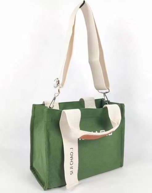 Eco Woman Canvas Bag With Adjustable Shoulder Strap Custom Logo Korea style Tote Bags With Zipper