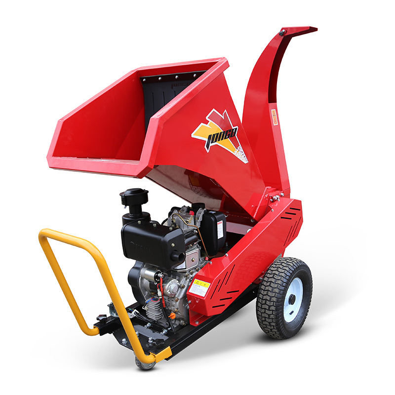 Drum Wood Chipper PTO, Tractor with 16-45hp, stable and efficient machine, can be operated by one person, CE