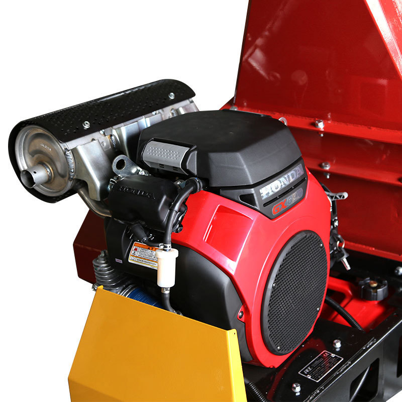 24hp gasoline engine gravity feeding 5 inch towable drum wood chipper