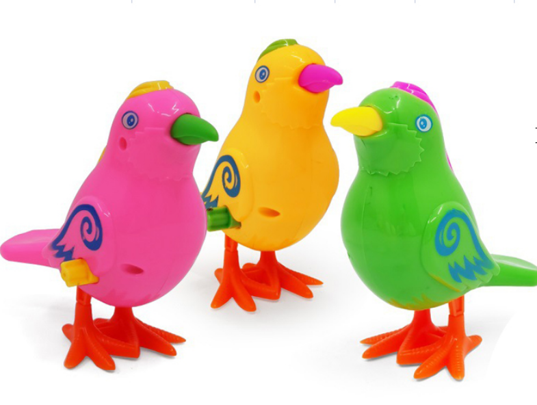 Top Sale Cute Kids Clockwork Toys Plastic Wind Up Toy Small Chicken Yellow Duck Jumping Toys For Infant Gift