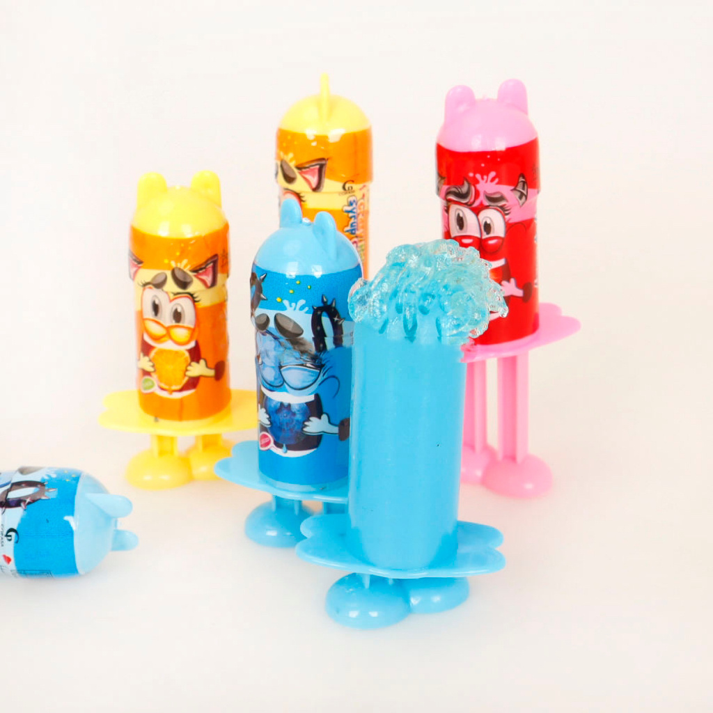 Wholesale price interesting cartoon mix fruity jam jelly liquid candy syringe candy toys kids