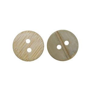 New natural and environmentally friendly 2-hole flat wooden bamboo buttons for women's shirts and dresses