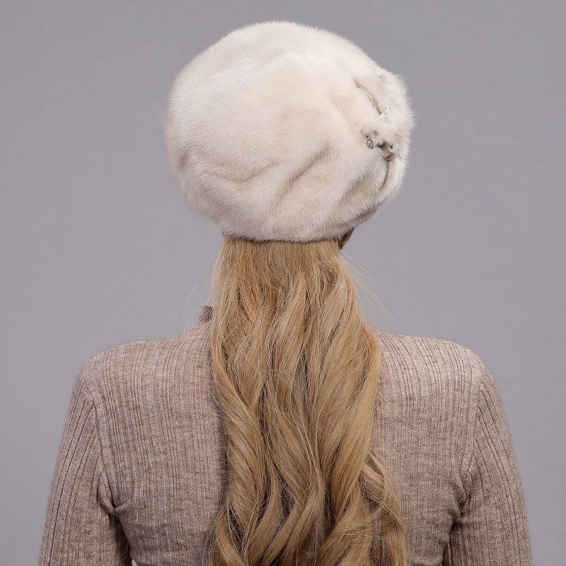 Custom design cute womens round cap winter mink fur hat