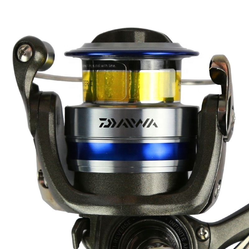 DAIWA MEGAFORCE Spinning Fishing Reel+Spare Spool 2000A 2500A 3000A 4000A Original Fishing Reels Carretilha Pesca Molinete Peche