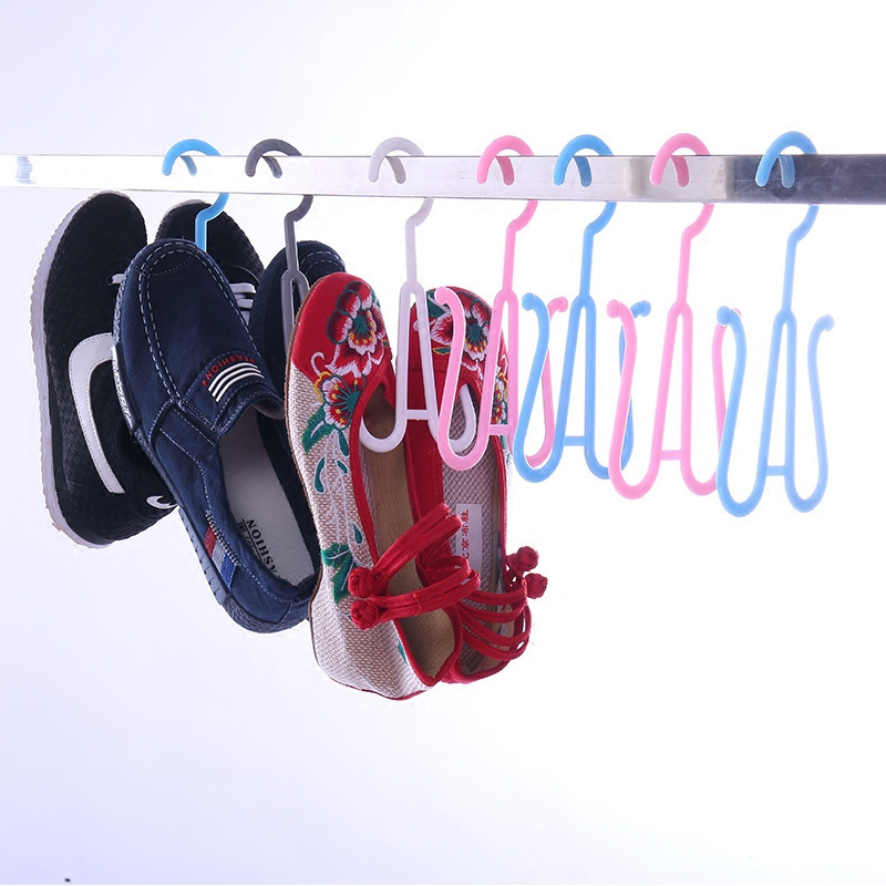 Plastic Shoe Dryer Hanger drying shoe rack creative double hook outdoor windproof hook