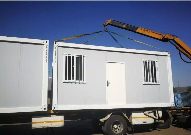 china supplier 20ft 40ft casa Prefabricated Modular houses Flat Pack Storage Container for sale