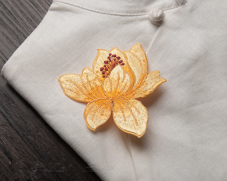 Custom flower appliqued embroidery patches for clothing with adhesive