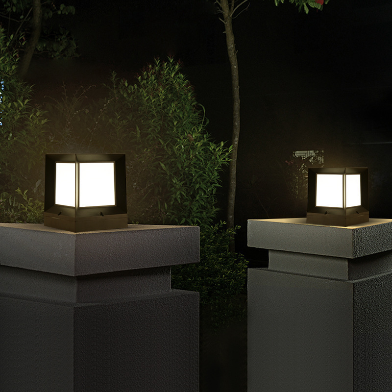 Solar Powered Garden Pillar Light outdoor lantern pier mount fence post light decorative gate lamp pillar light