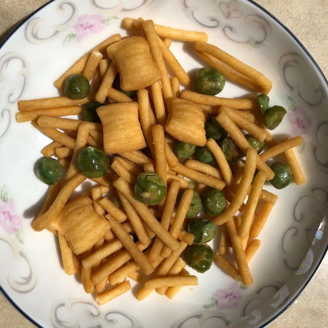 Vegan Delicious Mixed Fried Rice Crackers and Green Peas Party Snacks