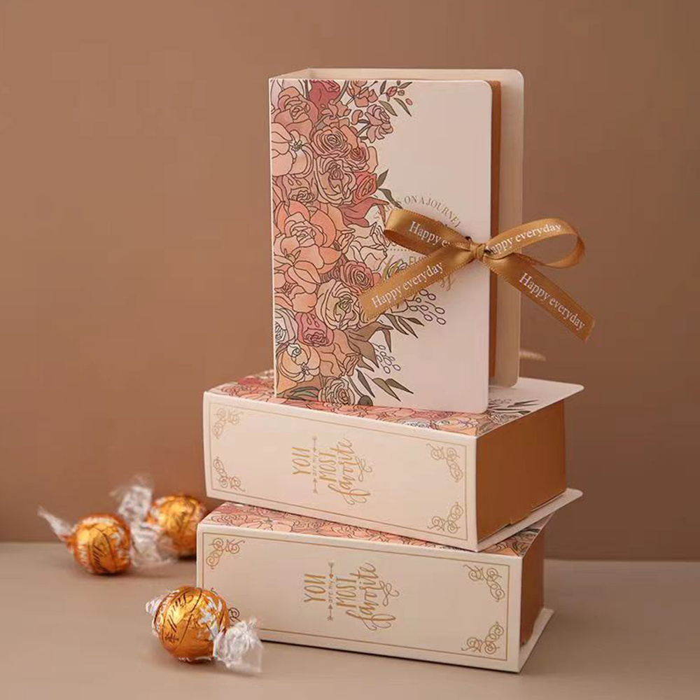 Packaging Boxes & Paper Products Children's Christmas gifts transportable chocolate candy little boxes with ribbon