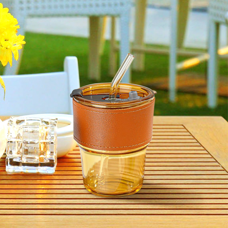 Factory wholesale 400ml iced coffee milk glass cup bamboo festival glass coffee cup with straw and lid