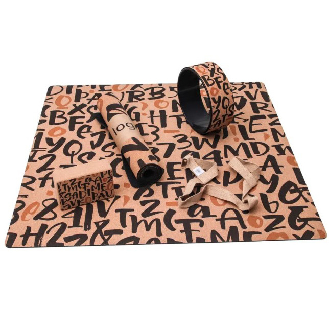 Hot fashion luxury eco friendly sports fitness learning home non-slip letter roller cork yoga mat set