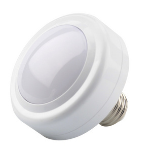 Newly developed 13-color RGB intelligent nightlight embedded LED E26 thread intelligent downlight battery remote control light