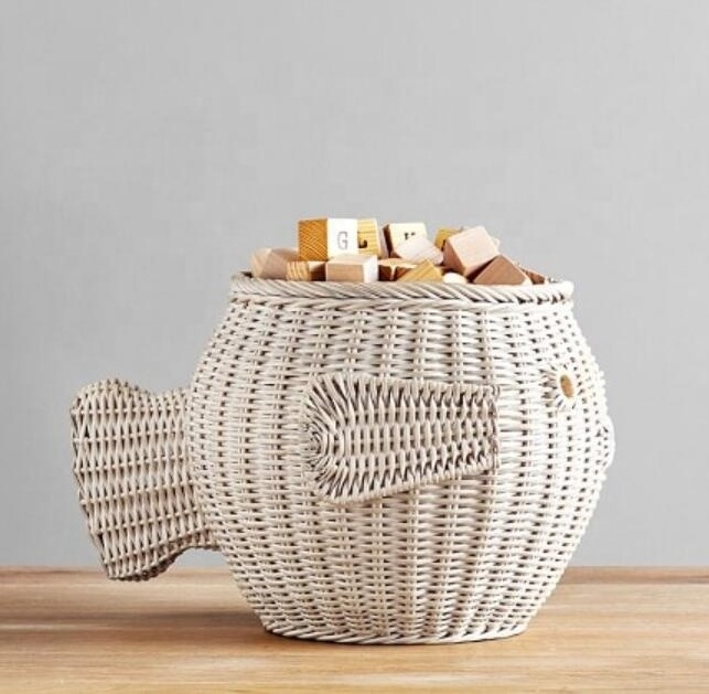 Hand Woven Rattan Storage Basket Cute Fish Shaped Basket With Lid Perfect For Kids Toys And Decoration