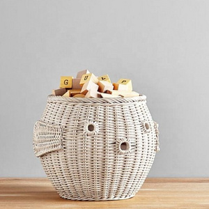 Hand Woven Rattan Storage Basket Cute Fish Shaped Basket With Lid Perfect For Kids Toys And Decoration