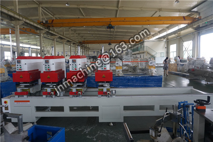 four heads colorful upvc seamless welding machine  colorful UPVC window and  door making equipment