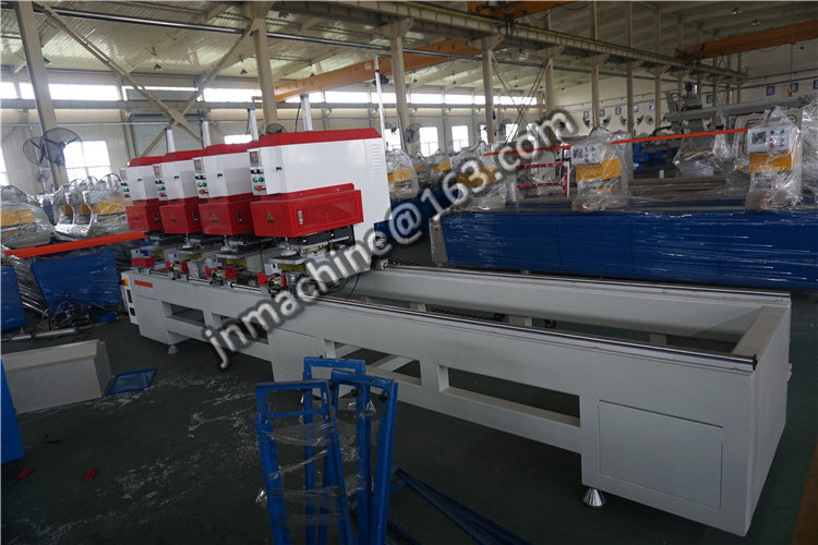 four heads colorful upvc seamless welding machine  colorful UPVC window and  door making equipment