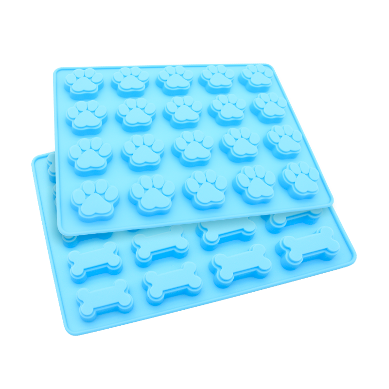 Factory Price Cheap Wholesale BPA Free Silicone Dog Treat Molds Heat Resistant Non-stick Flexible Dog Bone and Paw Baking Pans