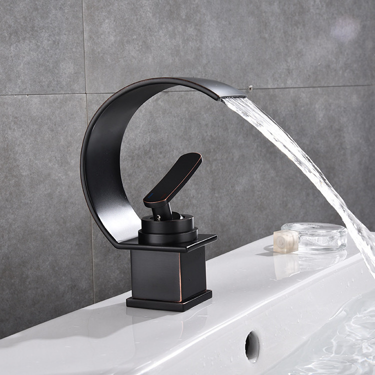 Basin Faucet Modern Bathroom Mixer Tap Black Gold Wash basin Faucet Single Handle Hot and Cold Waterfall Faucet