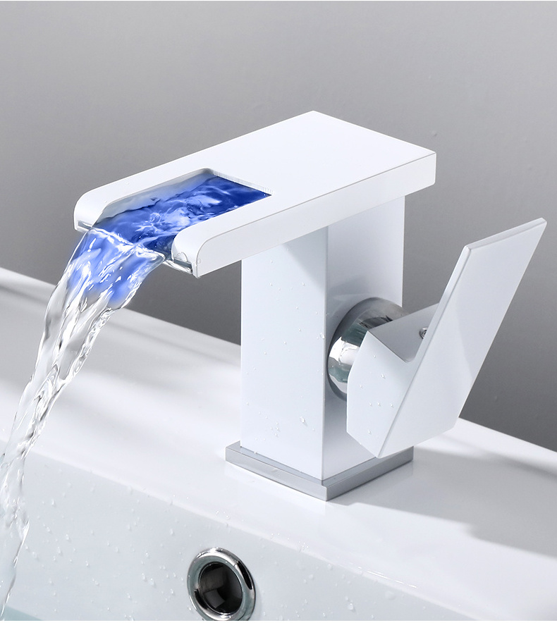 LED Light Basin Faucet Bathroom Mixer Tap Deck Mounted Hot Cold Water Sinks Basin Bathtub 3 Colors Changing Waterfall Taps