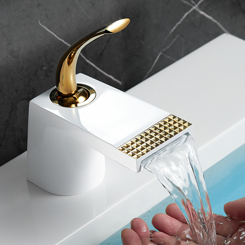 White Golden Bathroom Faucet Brass Waterfall Bath Basin Faucet Toilet Washbasin Taps Deck Mounted Faucet Hot and Cold Water Tap