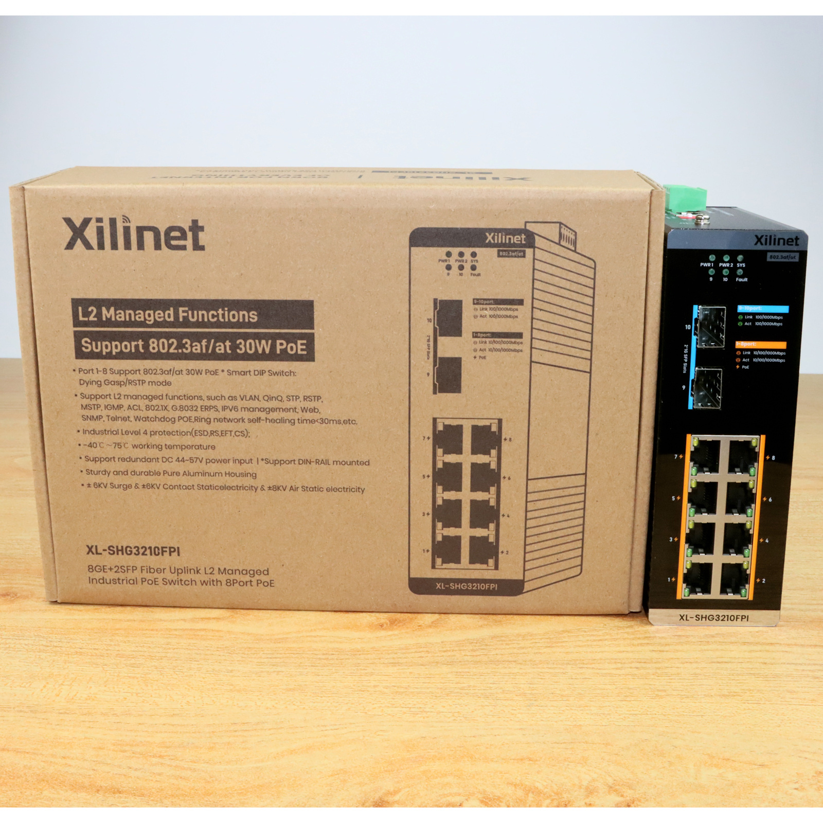 Xilinet 8 Port PoE Gigabit L2 Managed PoE Switch With 2 SFP Slots Uplink Din Rail For Outdoor Network