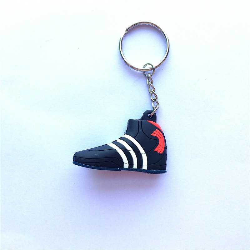 Customized wholesale 3d soft pvc rubber sneakers keychain 3D shoes custom key chains