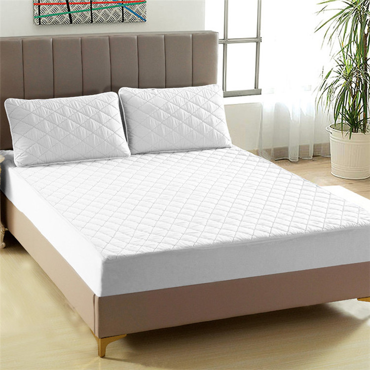 Easy Care Bedding 100% Bamboo Mattress Protector Breathable And Waterproof Mattress Cover Queen Size