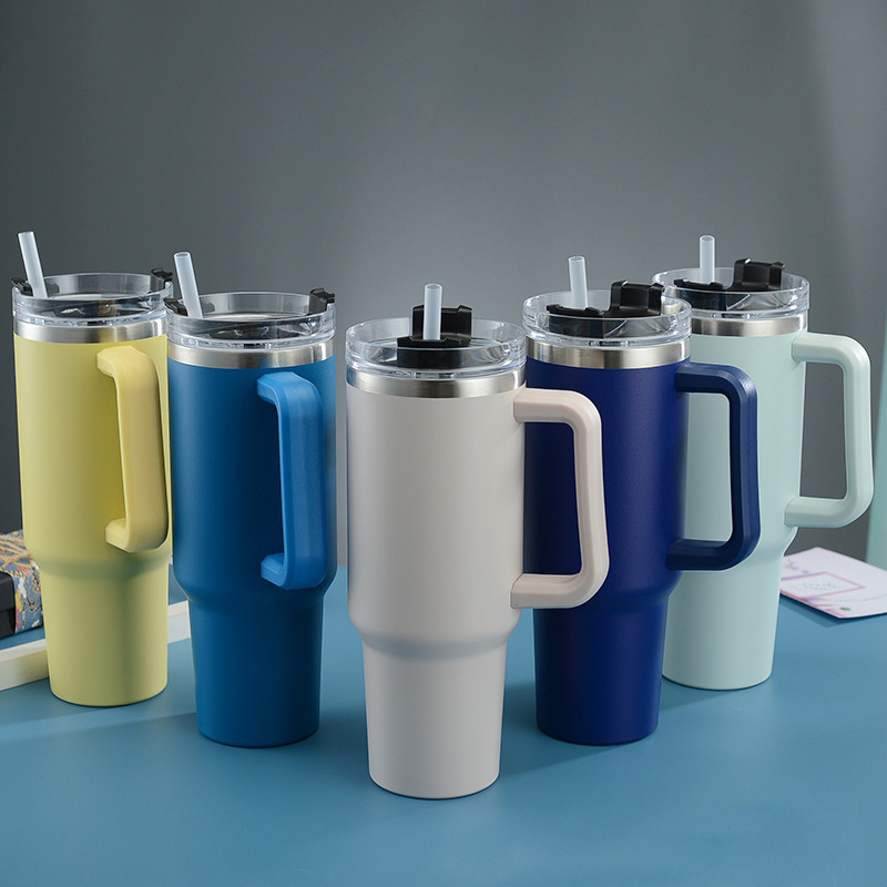 Top Seller 2023 New Arrival 40oz Stainless Steel Mug with Handle Tumbler Water Bottle STLY Cup Adventure Quencher