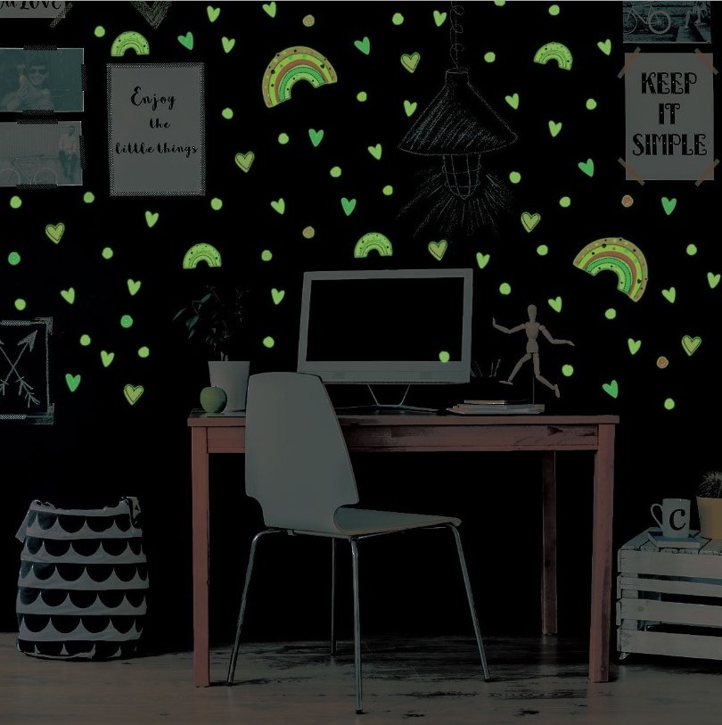 Custom Fluorescence Luminous Kids Room Moom and Srars Glow in The Dark Rainbow Wall Stickers