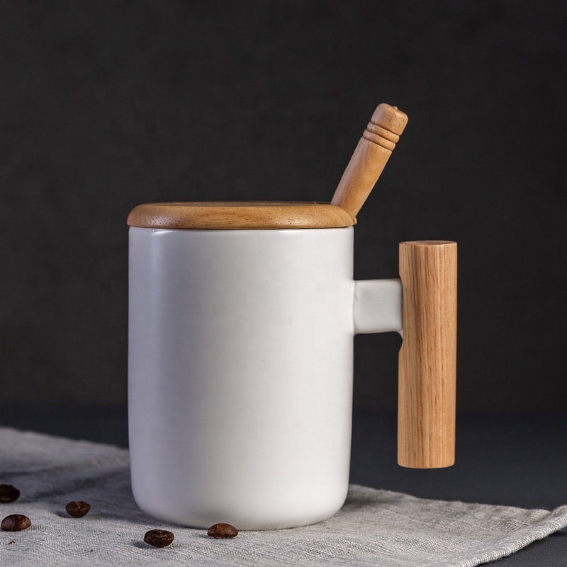 Nordic Porcelain Custom Wooden Handle Ceramic Mug 13oz Matte White Black Porcelain Ceramic Coffee Pipe Mug Set with Gift Box