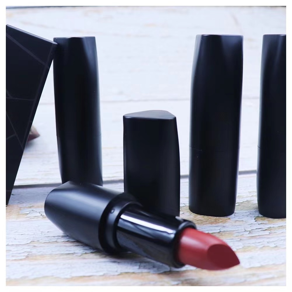 High Quality Makeup Nude Vegan Cruelty Lipstick Private Label Cosmetic Sexy Red Moisturizing Creamy Waterproof Lipstick