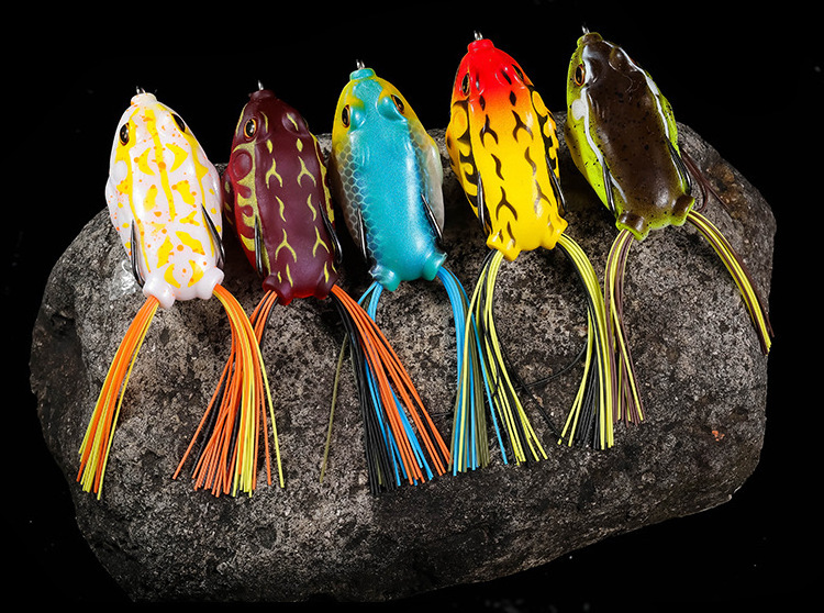 HAYA Fishing Lures Realistic Design Frog Lure Durable High Quality  Lifelike 3D Eyes and Colorful Realistic Paint Patterns