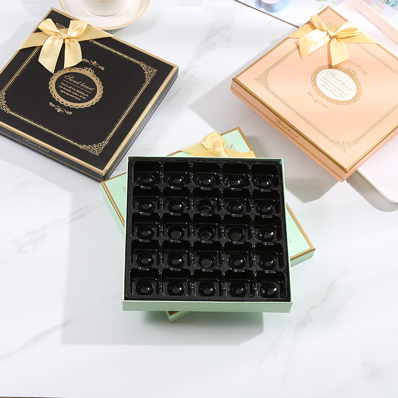 25pcs wholesale Cookie Cake Chocolate Packing Box Party Invitation Favors Sweet Gift Box with dividers