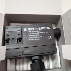 100% brand new original  YB-Schmersal AZM 170-11ZRK-2197/2201 Safety switch