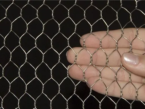 China export steel wire mesh fence galvanized hexagonal wire netting gabion iron chain link fence rolls