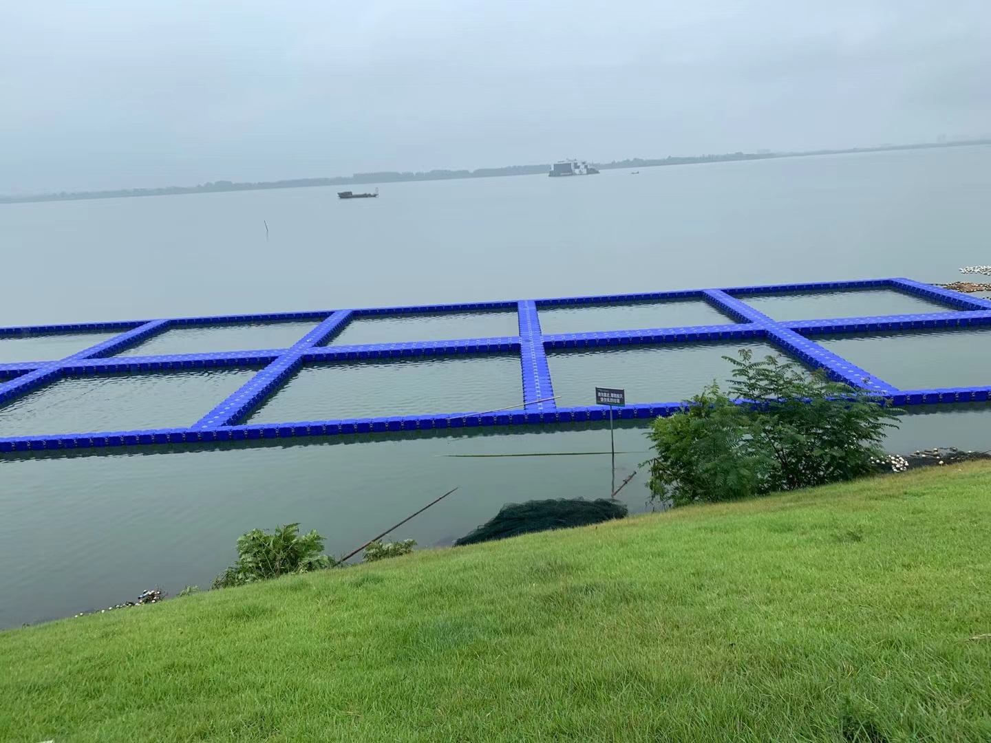 plastic modular pontoon dock floating bridge for sale,floating jet ski docks