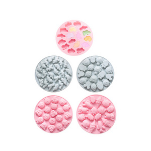 Factory Hot Selling Cute Various Shapes Silicone Mold Food Grade Silicone No Odor Easy Cleaning Candy Cake Making Mold