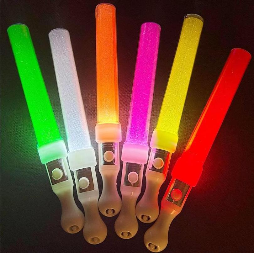 Neon Party Glow Sticks Rave Concert Flashing Light Bright Wands for Glow Festivals Birthday Wedding Supplies