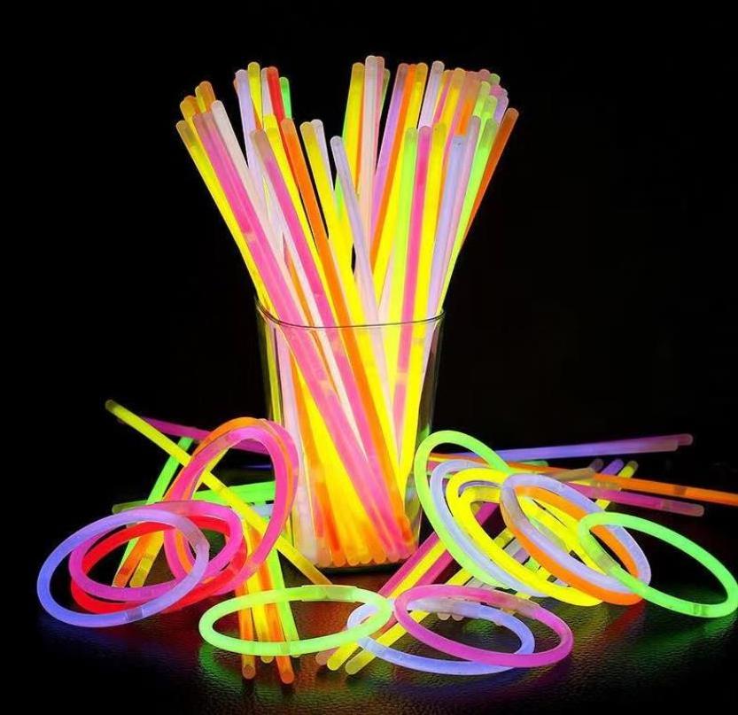 Neon Glow Sticks 8 Inch Glow in the Dark Light Up wands Rave Party Glowing Decorations Free Connector Stage Performance Props