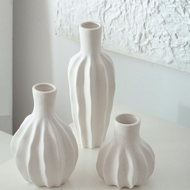 Nordic Simple Pleated Pattern Ceramic Vase Living Room Decoration Home Hydroponic Dried Flower Device