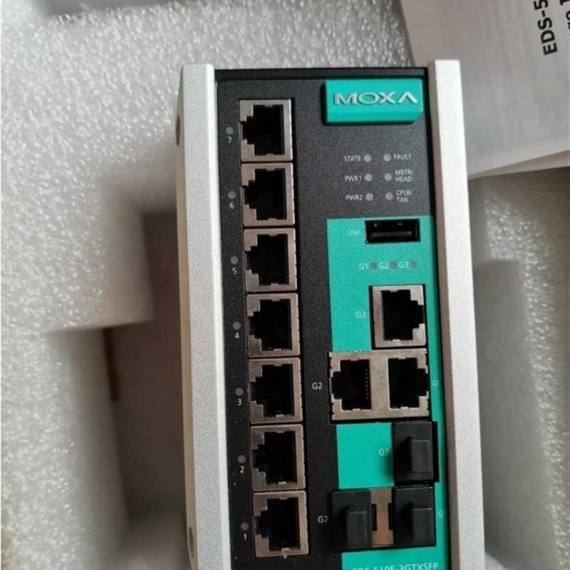 MOXA  EDS-510E-3GTXSFP-T  Managed Gigabit Ethernet switch with 7 10/100BaseT(X) ports