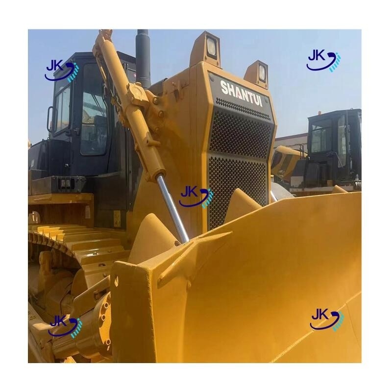 First hand source of goods Shantui  Sd32 Crawler Bulldozers For Sale 320hp used dozer With scarifier