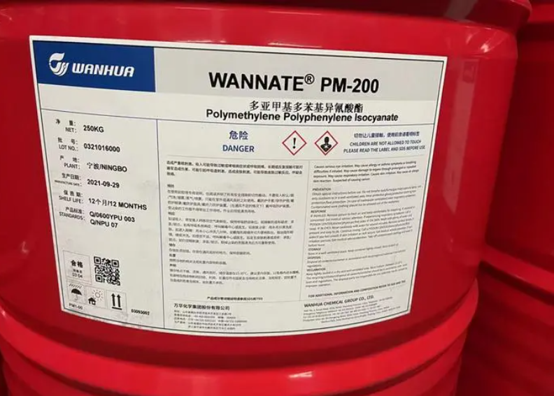 Wanhua Mdi Pm-200 with Competitive Price Polyether Polyol Open/Closed Cell Polyurethane Spray Foam