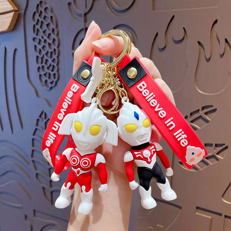 Creative Small Gifts New Couple Bag Car Doll Key Chain Ornament Japanese Anime Figure Cartoon Ultraman Keychain Pendant