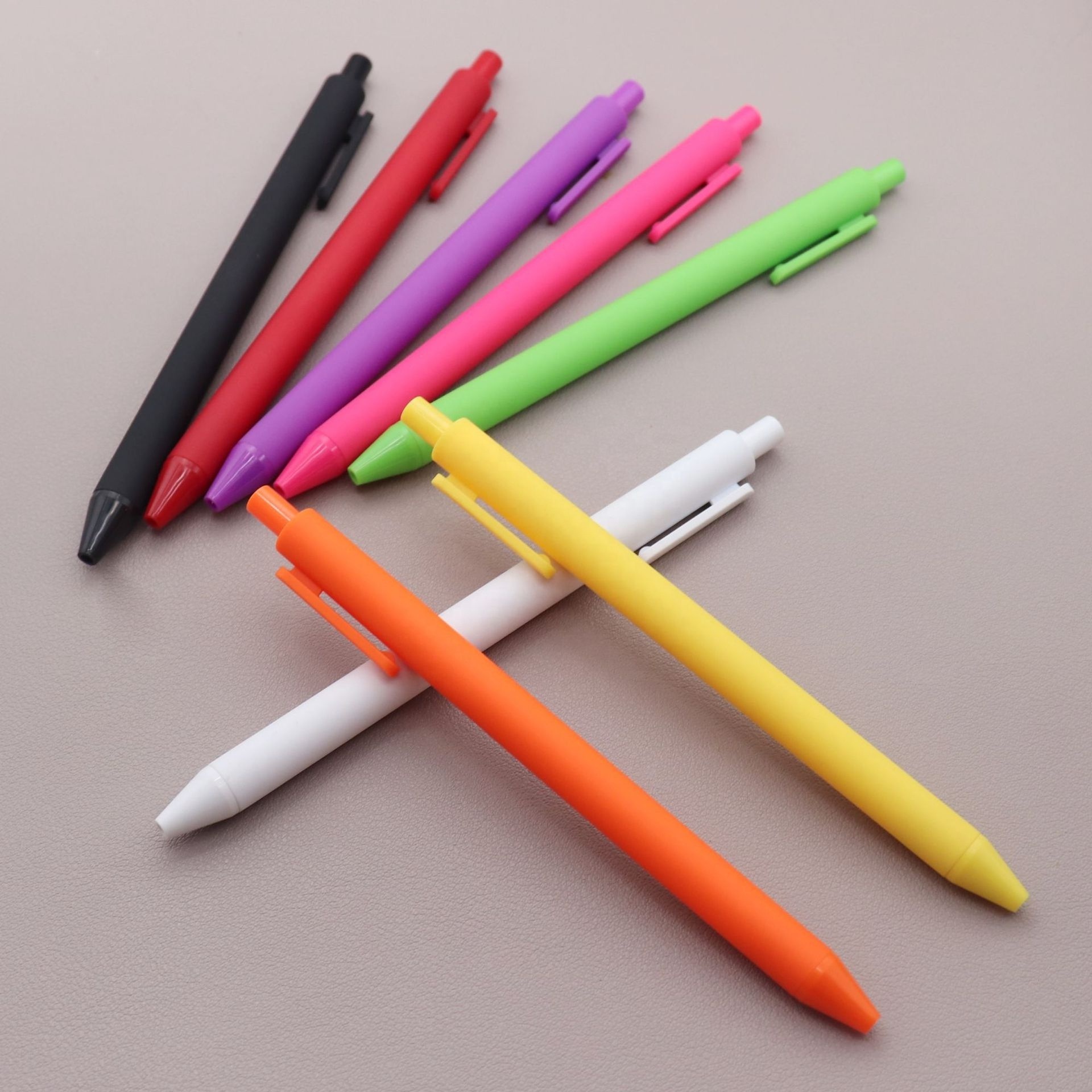 2024 Hot Selling Candy Colorful Promotional Pen 0.5mm Gel Ink Pen Cute custom Logo Gel Pen