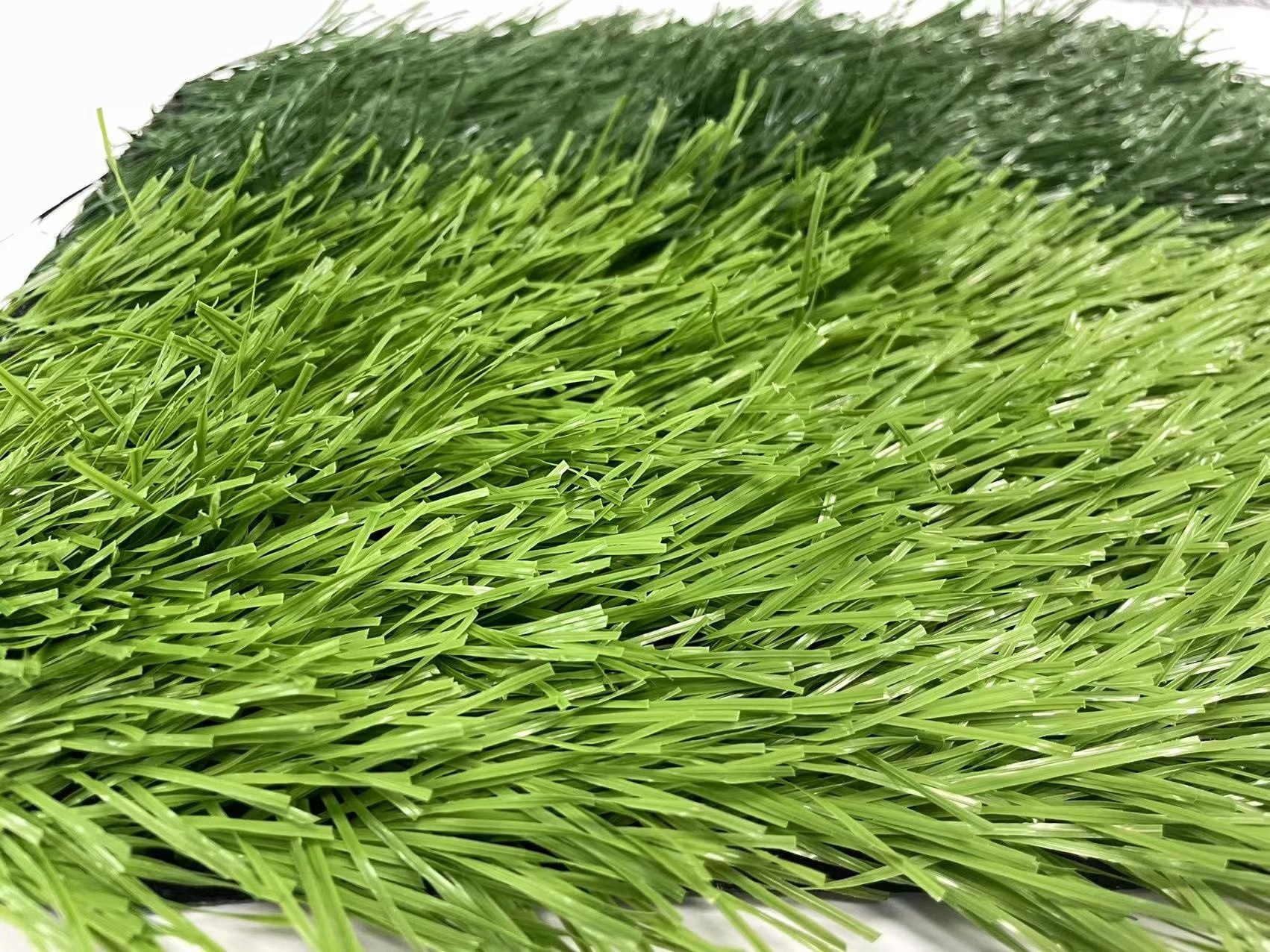 50mm the new generation of football field synthetic grass carpet green artificial grass for sports flooring