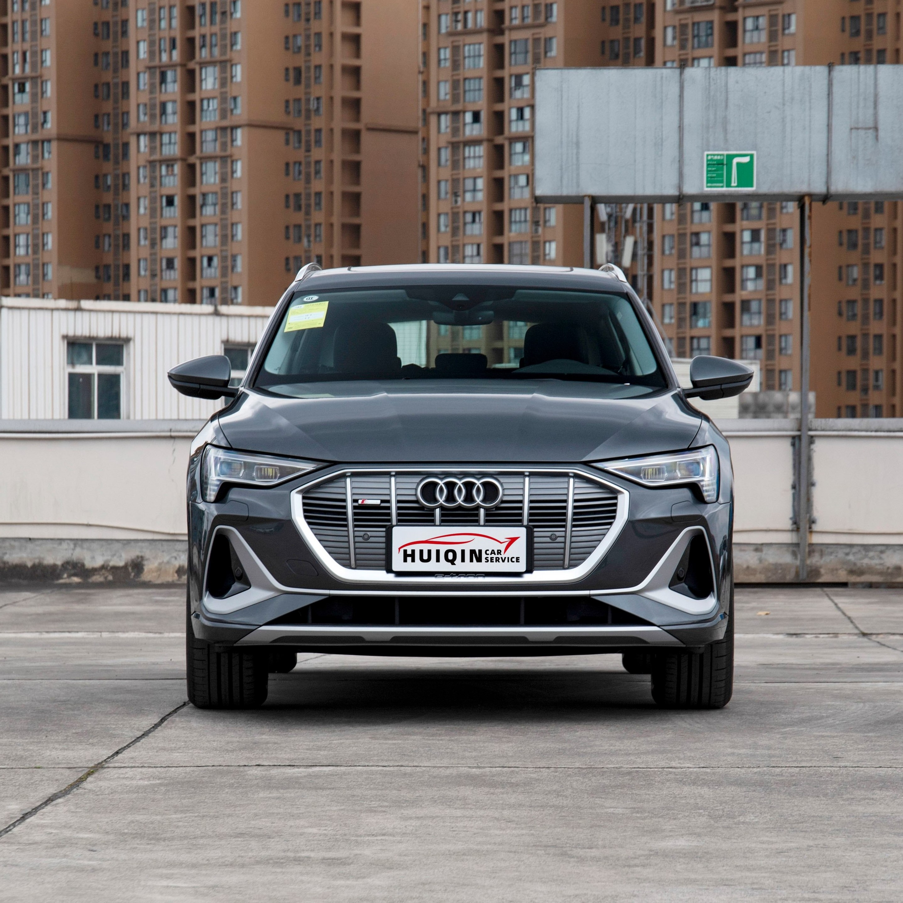 Audi e-tron 50 quattro Premium Edition pure electric dual motor four-wheel drive high-performance electric vehicle electric SUV